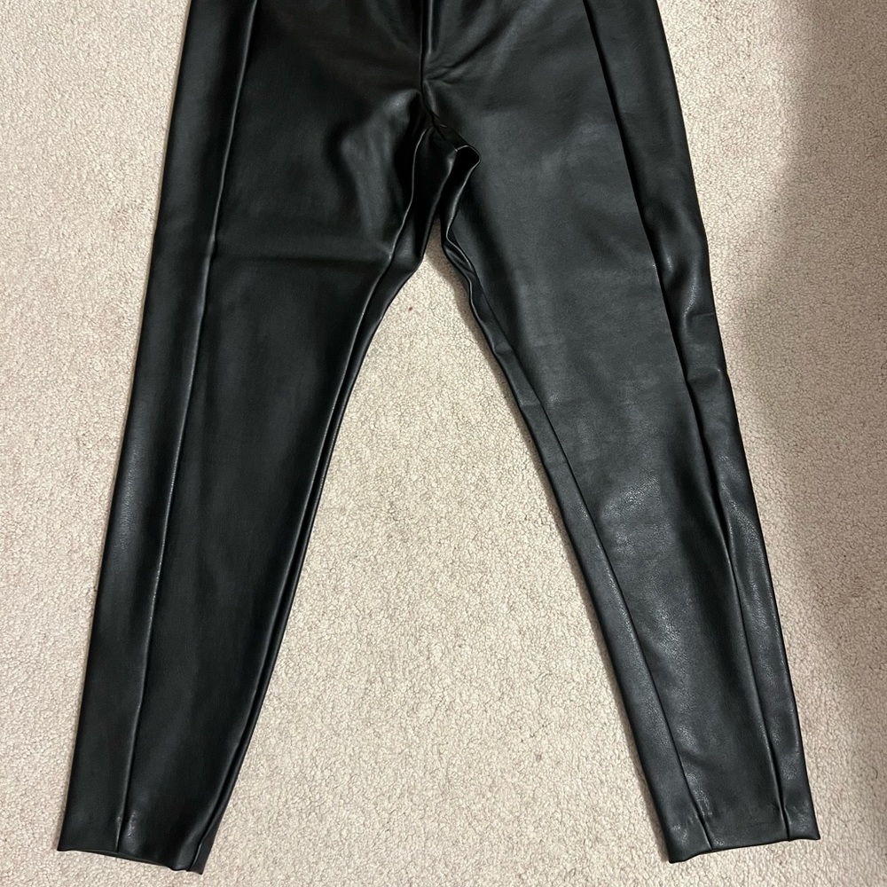 NWOT Banana Republic Vegan Leather Devon Legging Pants 8 Petite - Picture 8 of 8